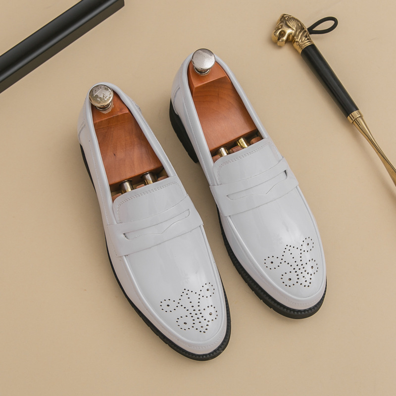Autumn Men's Glossy Carved Leather Shoes - 图片 2